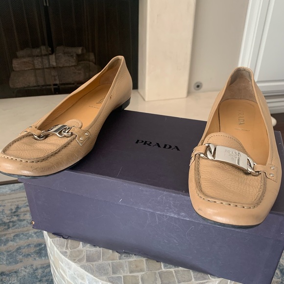 Prada Flats - Picture 2 of 2